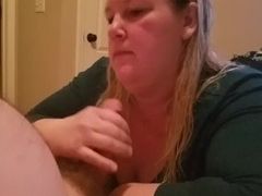 Bbw has multiple orgasms on sybian while giving head