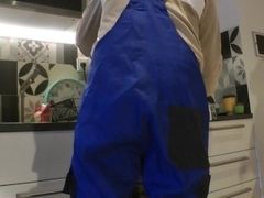 Big Tits Big Ass MILF in School Uniform Skirt teases a Big Dick Plumber in her Kitchen for his Cum