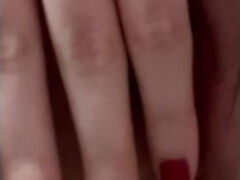 خیلی حشریم کی کیرشو می کنه تو کصم ؟ ????????