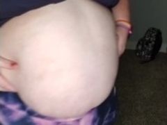 Watch this sexy ssbbw shake and play with her sexy stomach and ass???‹???‘