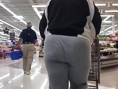 Sloppy booty mature