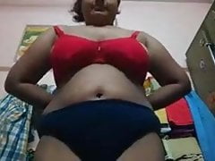 Indian plump wifey displaying her suspending bosoms